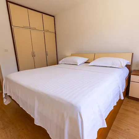 Blue Lagoon Appartement *